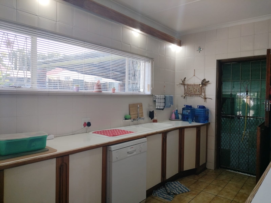 3 Bedroom Property for Sale in Amalinda North Eastern Cape